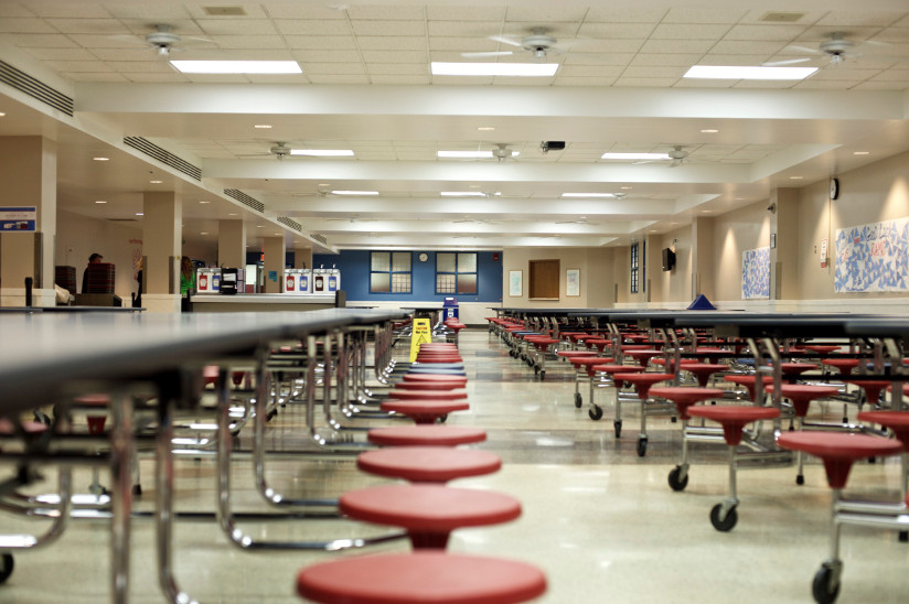 Photo of an American school canteen