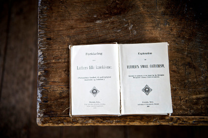 Photo of a book used during the late 1800s at a Norwegian immigrant school in Decorah, Iowa