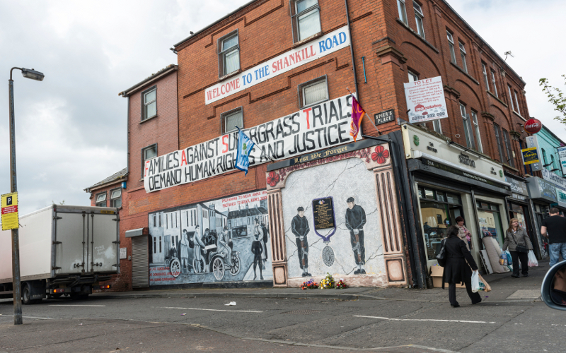 Photo of mural (pictures painted directly on walls) in Belfast