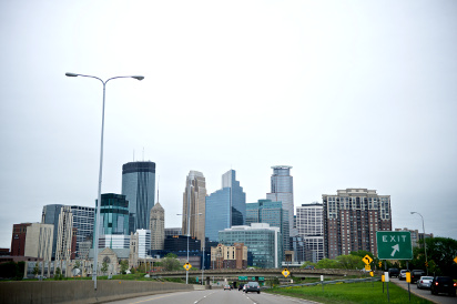 Photo of the skyline of the city of Minneapolis, Minnesota