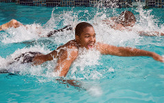 30_Swimming_Blacqbook_iStock_000010063753_s.jpg